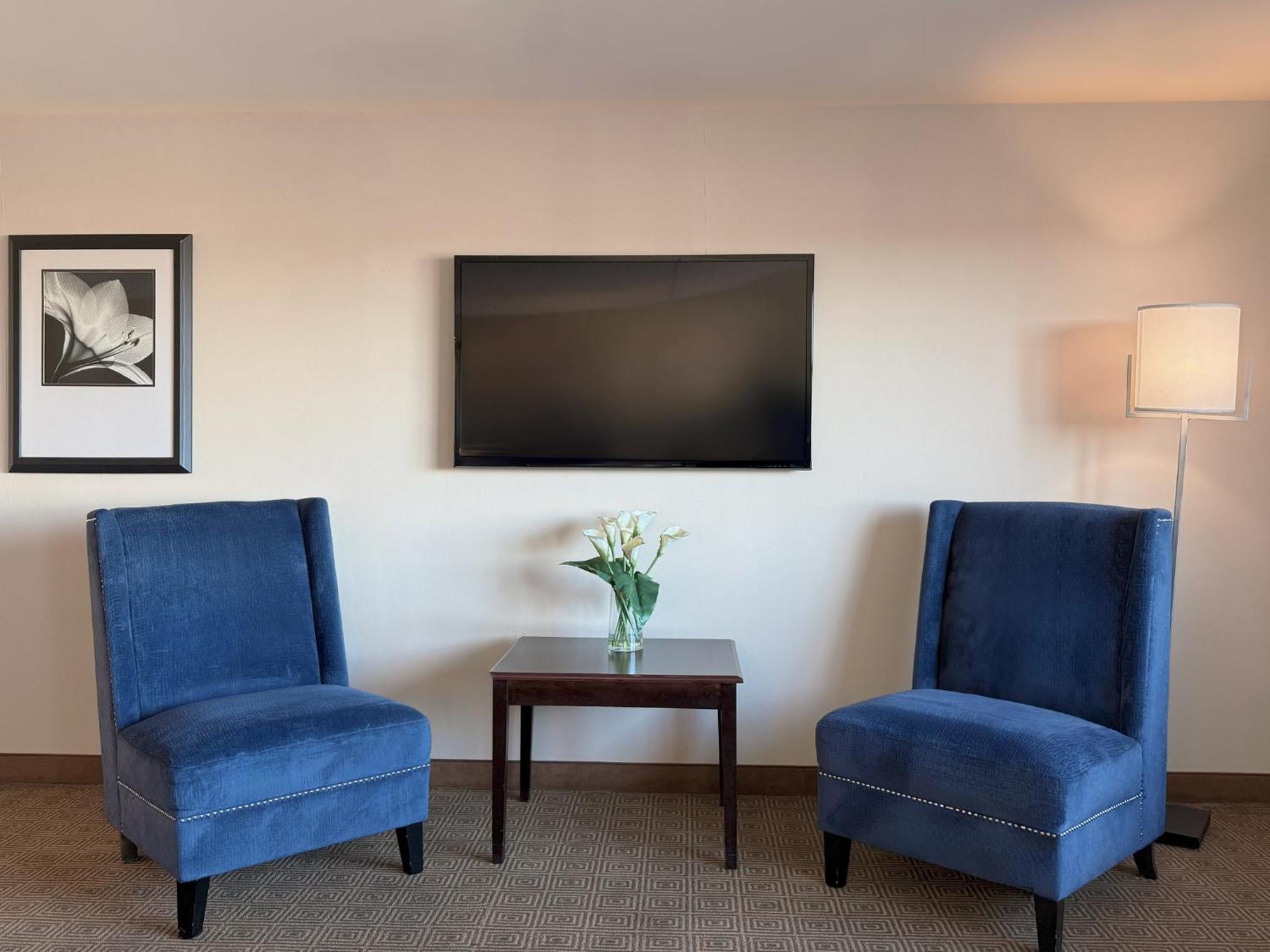 Holiday Inn South Plainfield-Piscataway By Ihg Eksteriør bilde