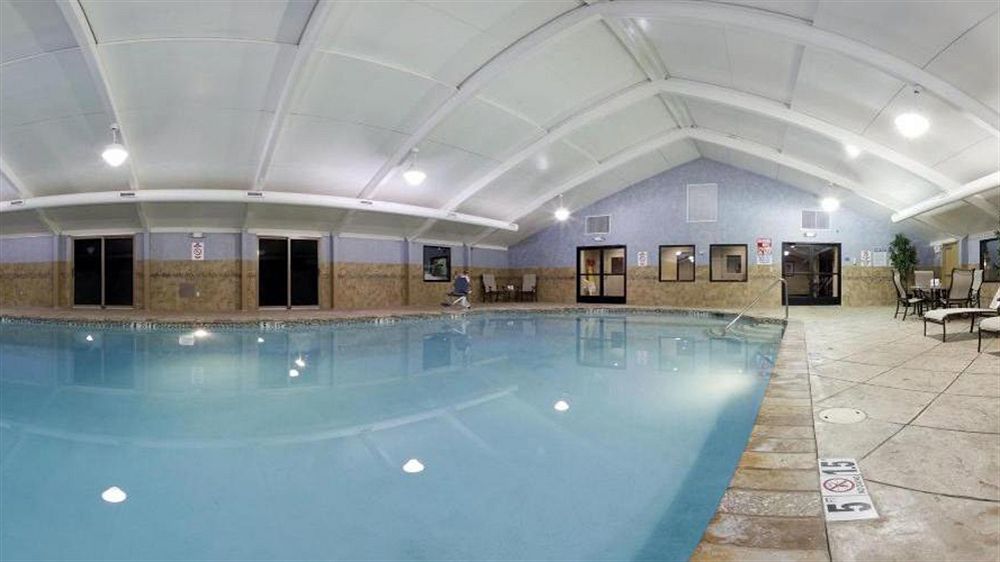 Holiday Inn South Plainfield-Piscataway By Ihg Eksteriør bilde